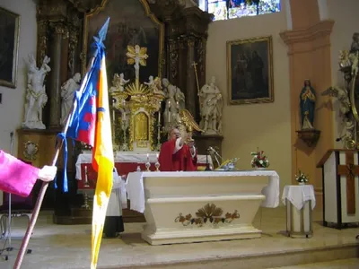 2005_77